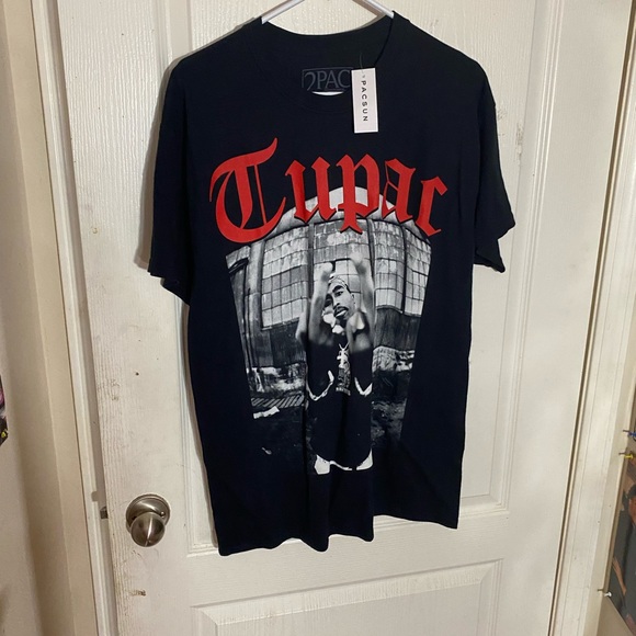 Urban Outfitters | Shirts | Tupac Shirt 